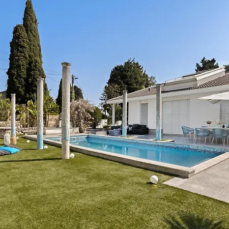 Apartma Luxury *