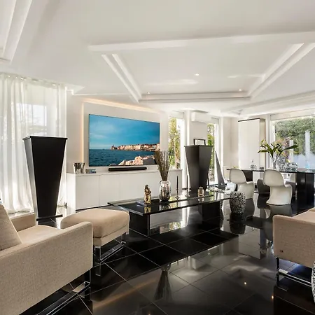 Luxury Apartma *